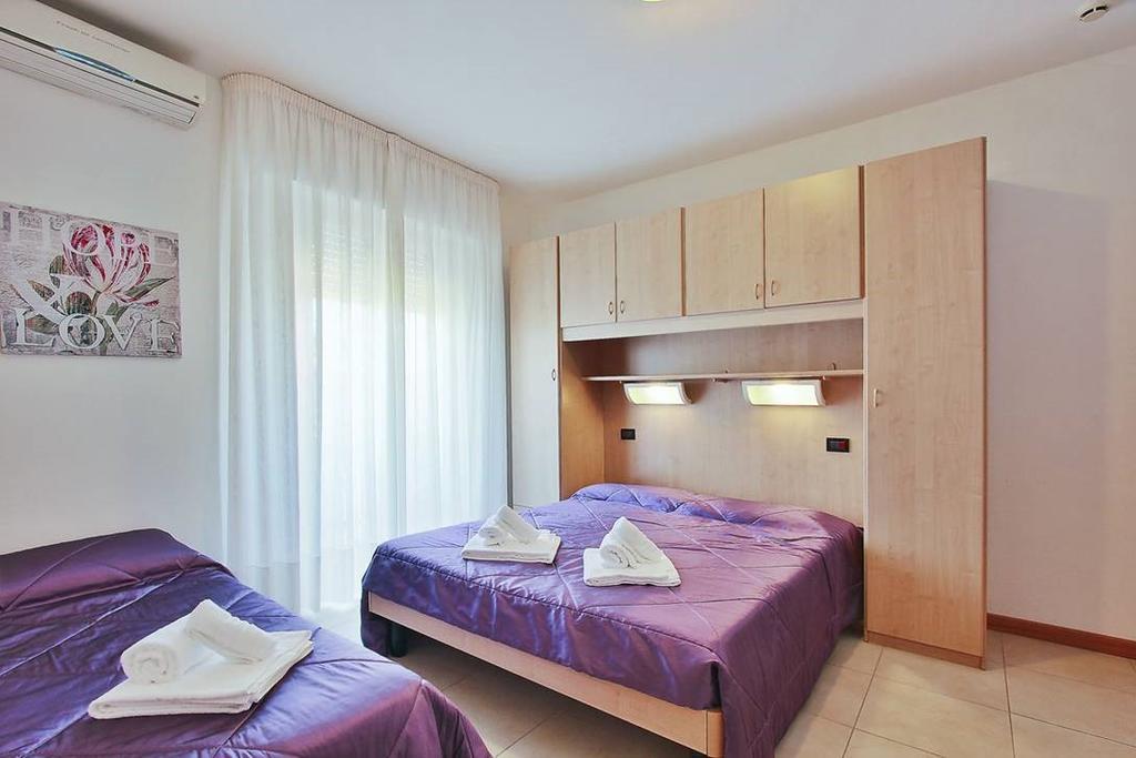 Hotel Carla Lignano Sabbiadoro Buitenkant foto